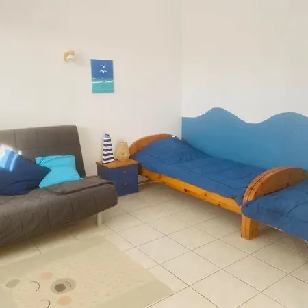Rez-de-chaussee Face 6 Personnes *